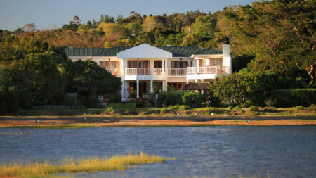 Waterfront Lodge